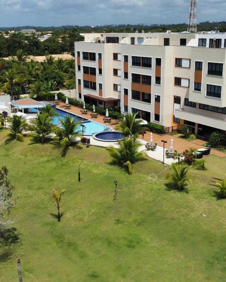 Flat Em Guarajuba Com Excelente Estrutura Apartment Exterior photo